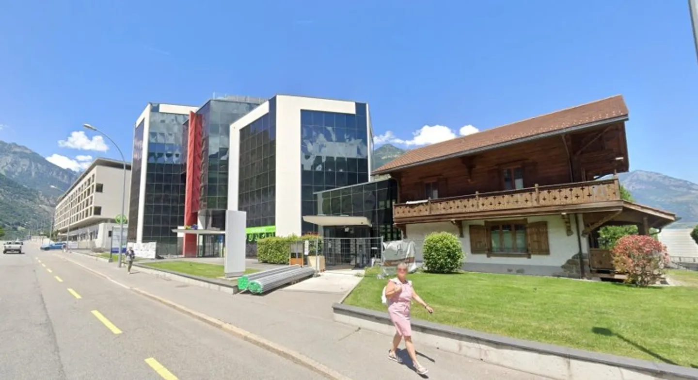 07342 - Deposito locale - Rue du Léman 18 A e B - Martigny - Foto 3 di 3