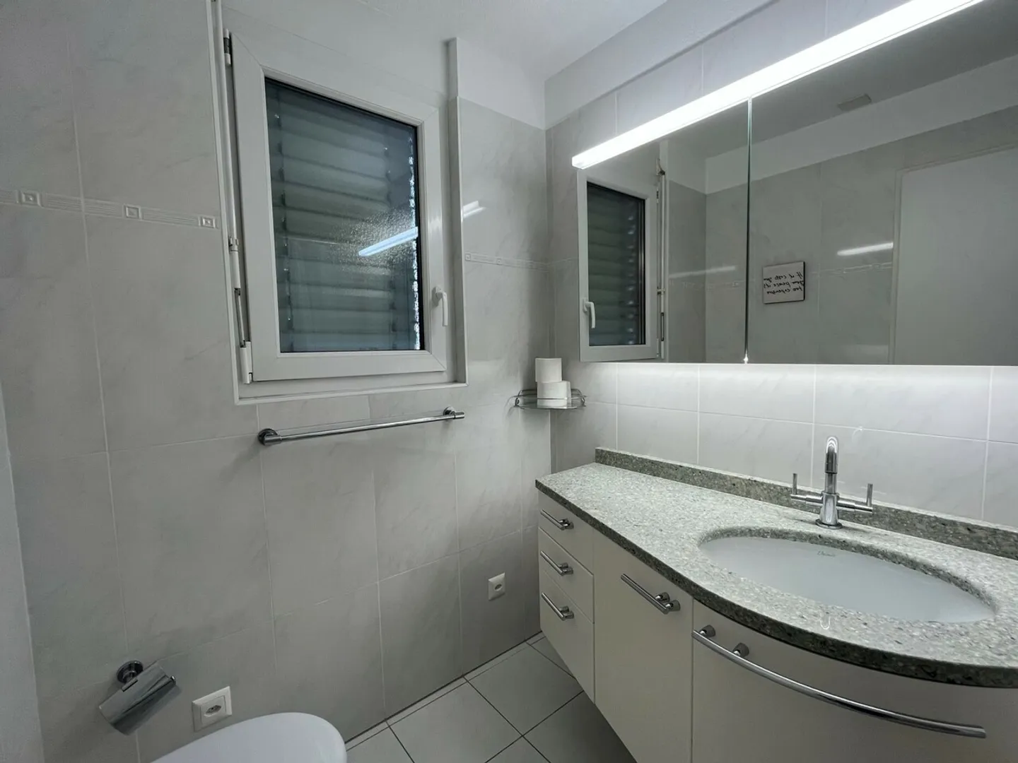 Modernes Apartment in Locarno - Foto 19 von 19