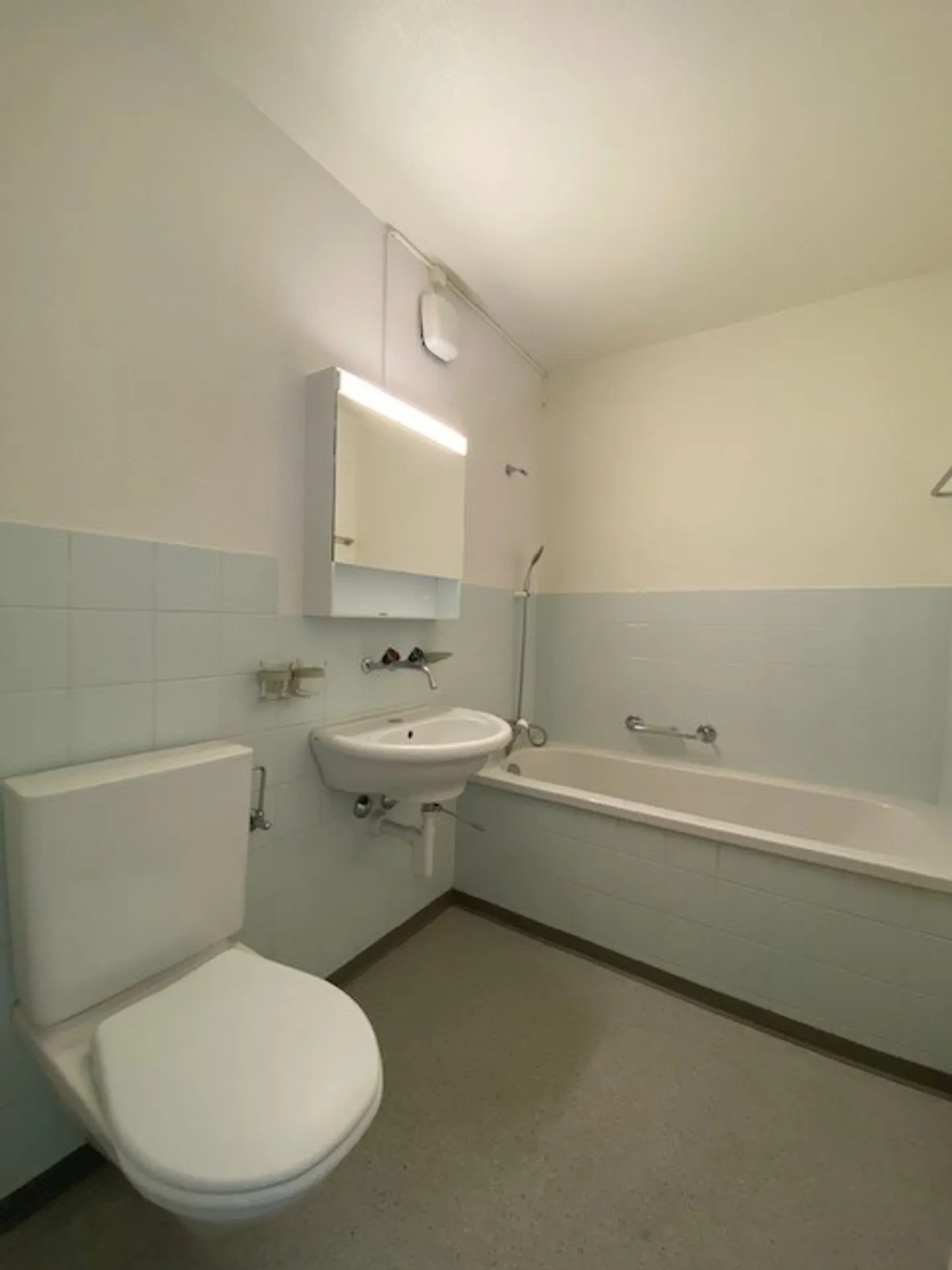 Appartamento in affitto - Foto 5 di 6
