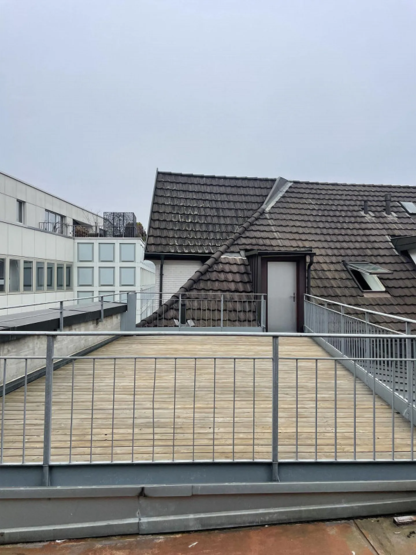 Apartment near the lake including rooftop terrace for rent - Photo 8 of 8