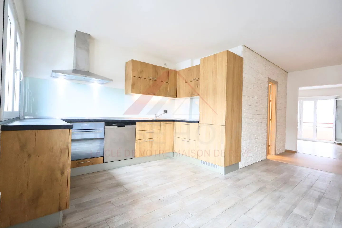 Villeneuve - Appartement rénové 4.5 pièces au 3? étage avec balcon plein sud de 13 m² - Foto 7 di 18