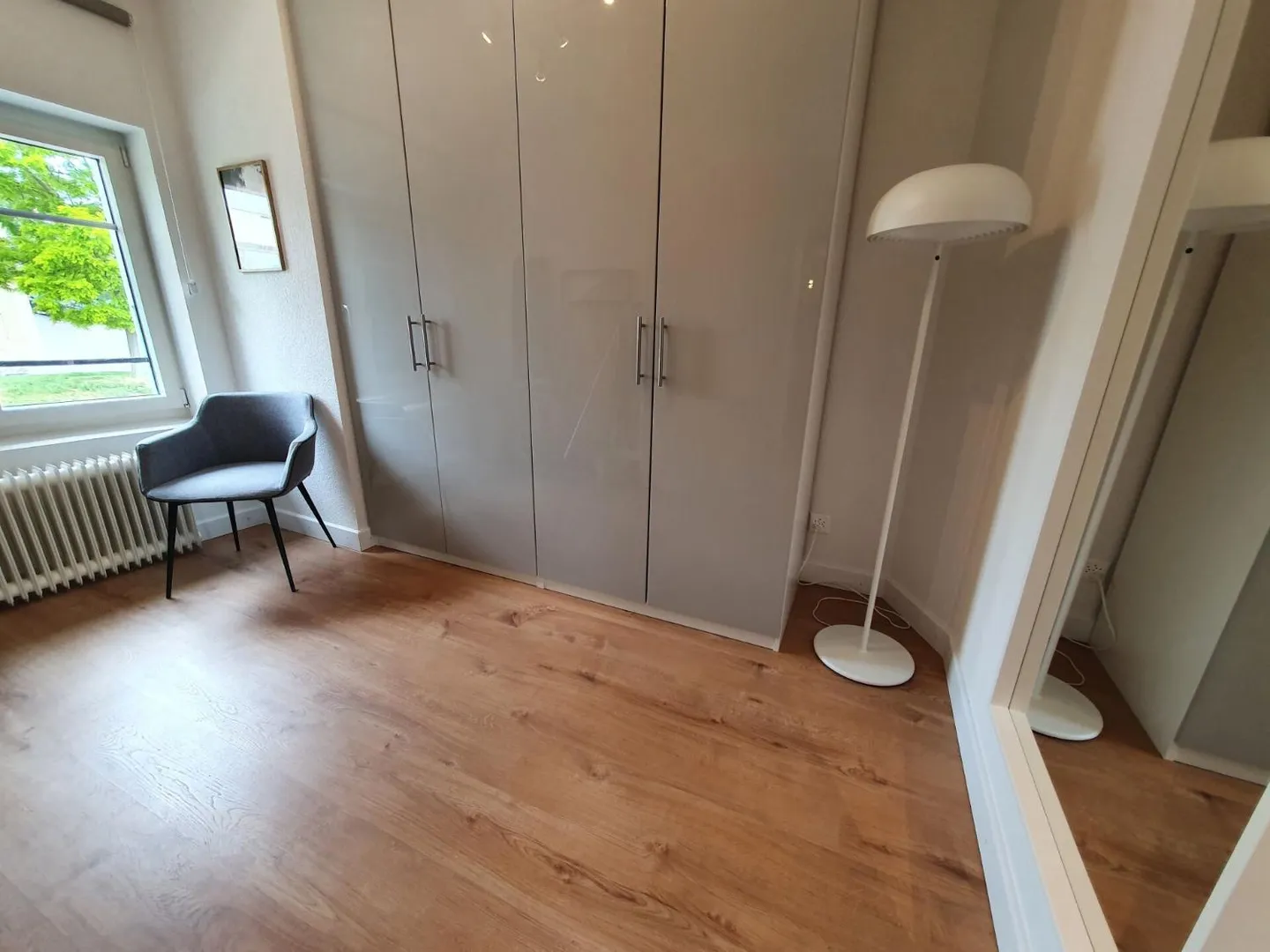 Courtepin: Möblierte 2,5-Zimmer-Wohnung im Dachgeschoss - Foto 5 von 7