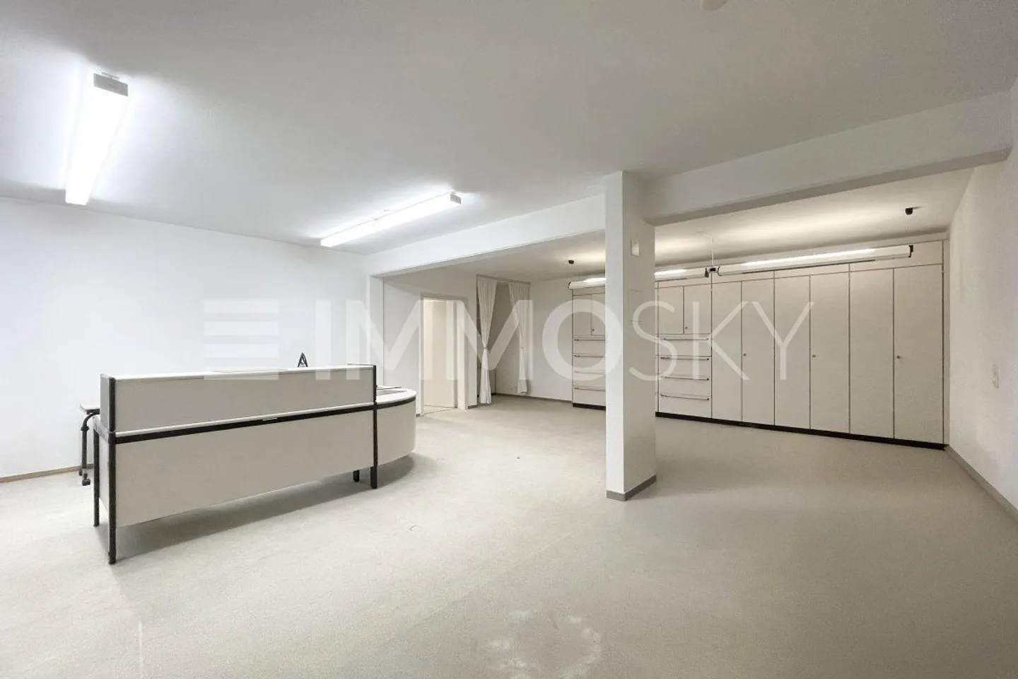 Wunderschönes Büro nur 15 Minuten vom Stadtzentrum entfernt! - Foto 4 von 5