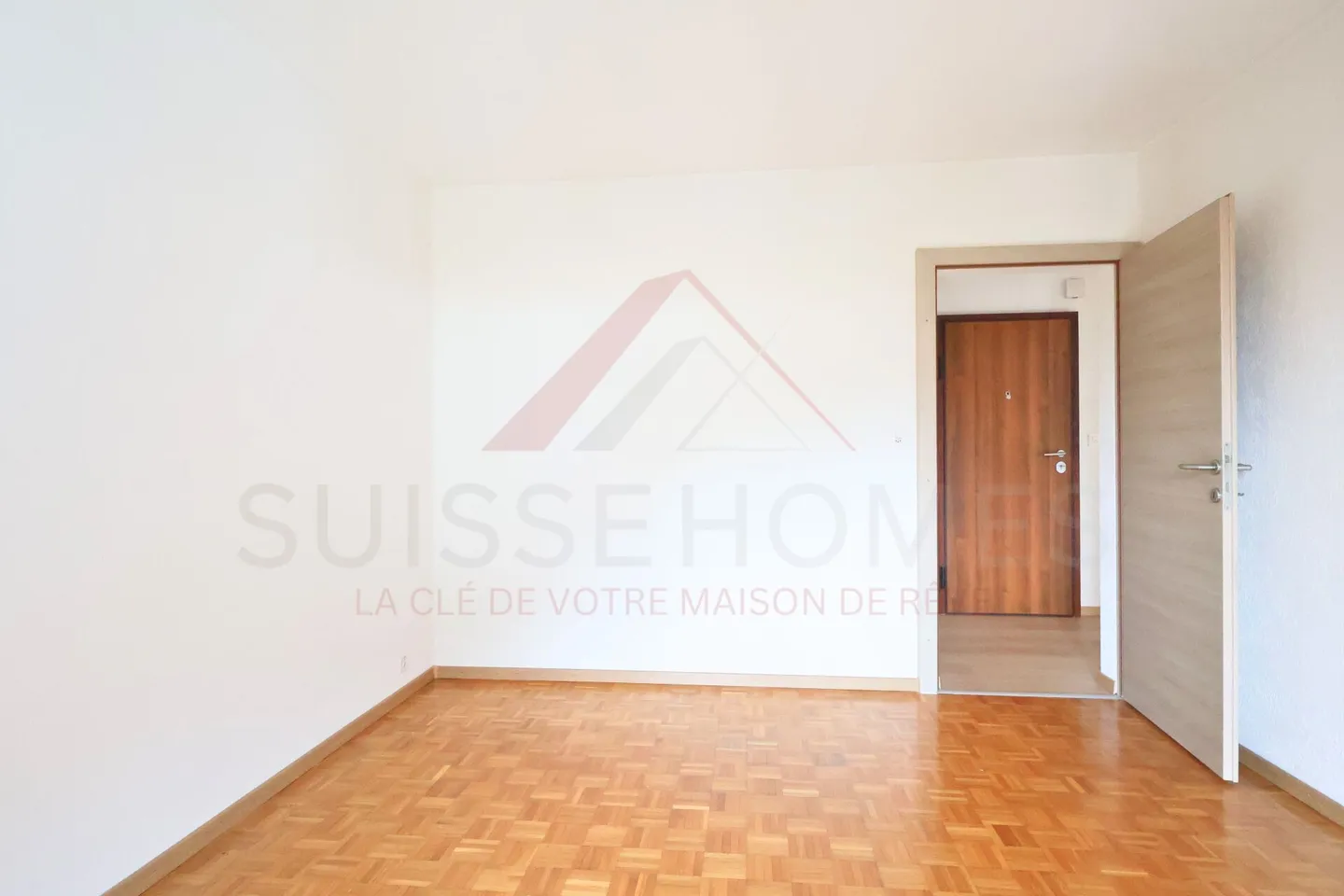 Villeneuve - Appartement rénové 4.5 pièces au 3? étage avec balcon plein sud de 13 m² - Foto 13 di 18