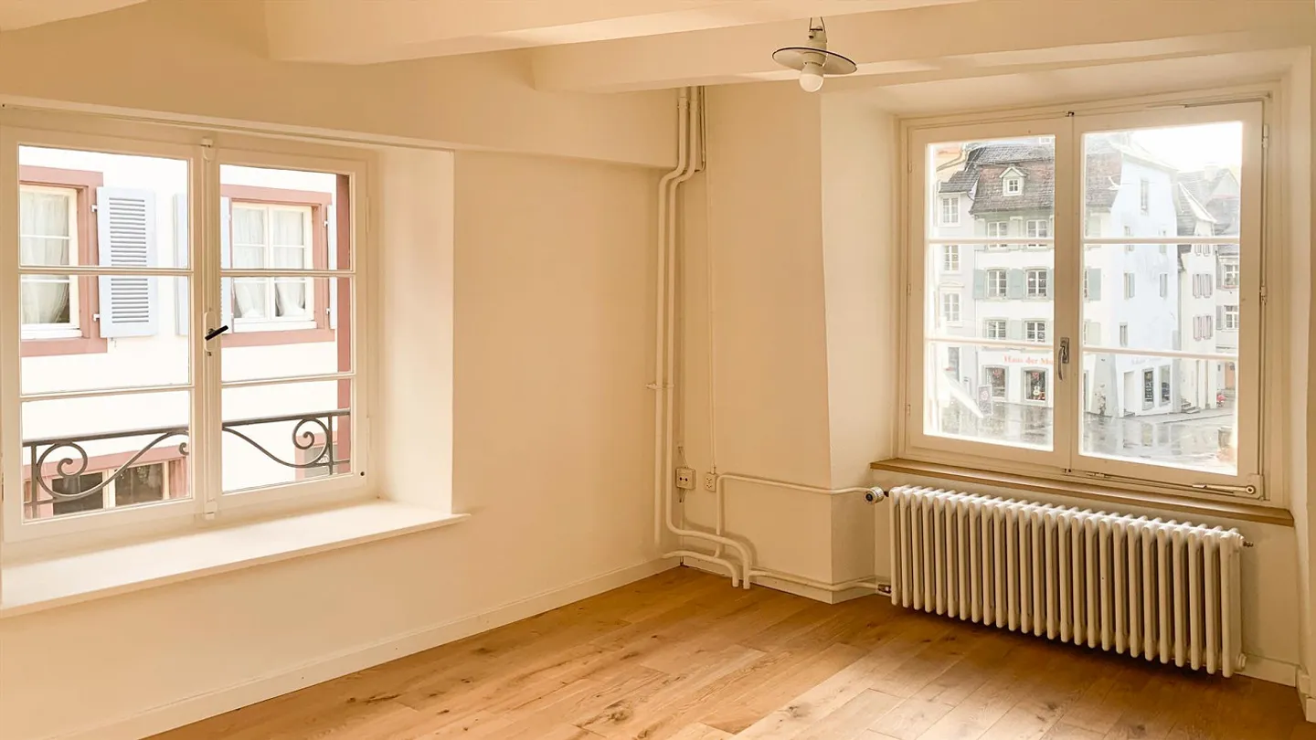 Charming 5.5-room apartment in the historic city center of Liestal - Photo 5 of 11