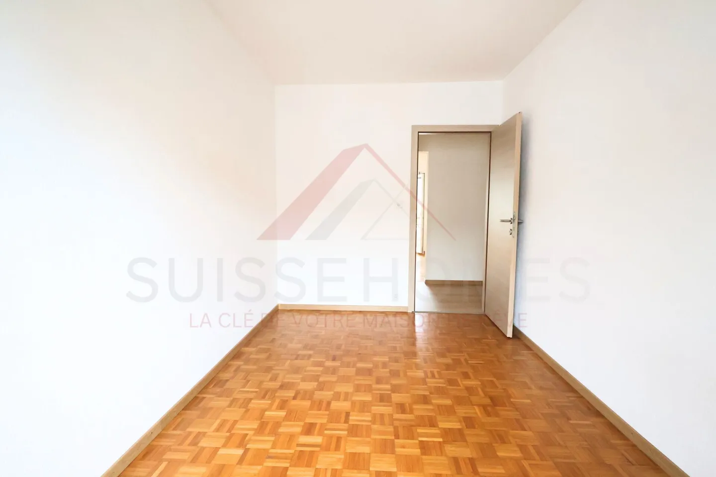 Villeneuve - Appartement rénové 4.5 pièces au 3? étage avec balcon plein sud de 13 m² - Foto 15 di 18