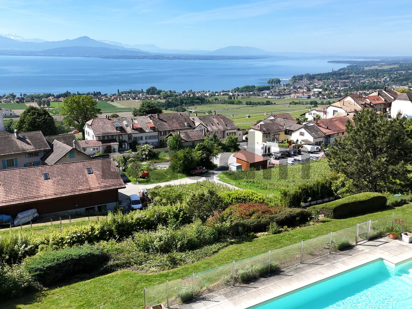 Une propriété prestigieuse dominant le lac Léman - Foto 1 di 10