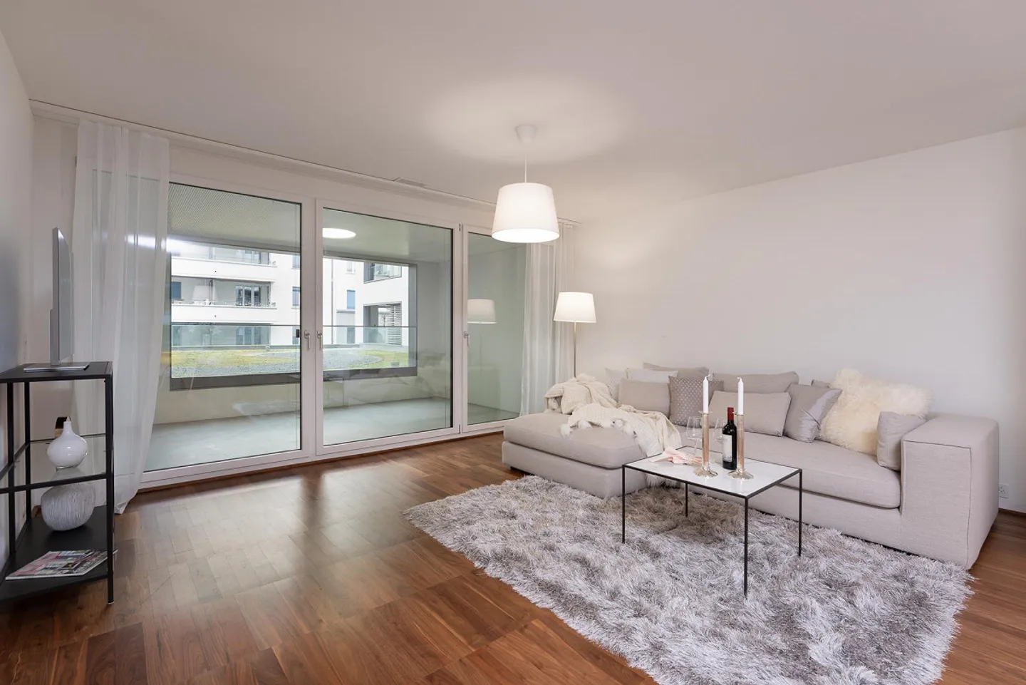 Beaucoup d'espace pour votre rêve ! Appartement en loft spacieux - Photo 2 sur 9