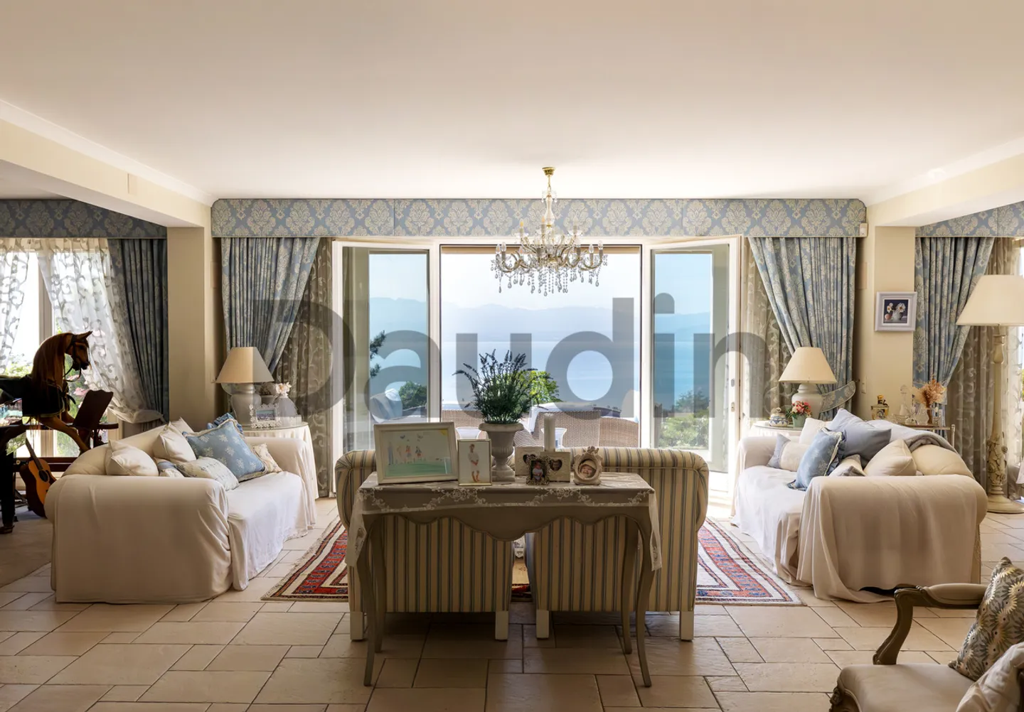 Une propriété prestigieuse dominant le lac Léman - Foto 2 di 10