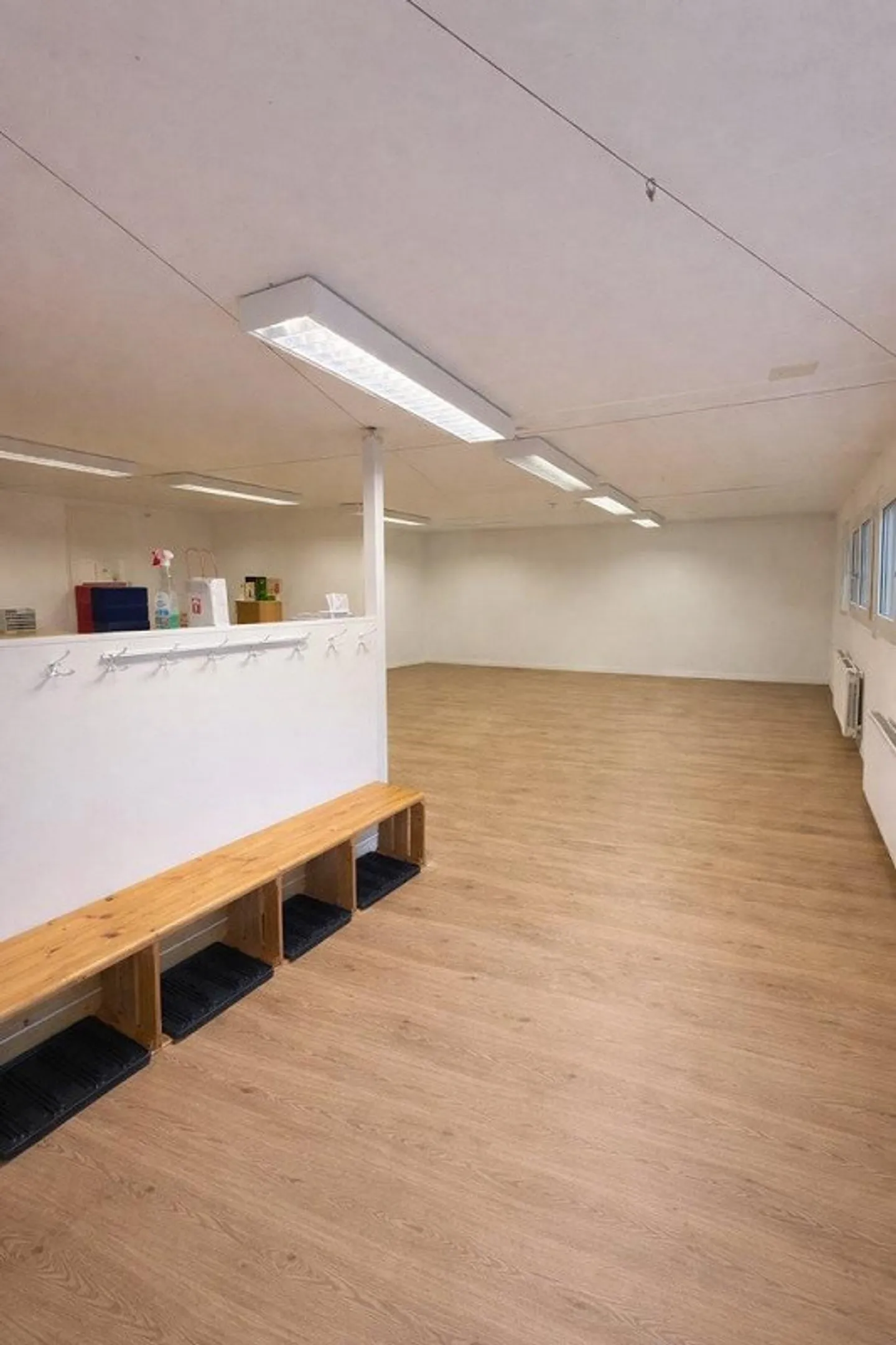 Espace commercial polyvalent avec un agencement généreux - Photo 4 sur 7