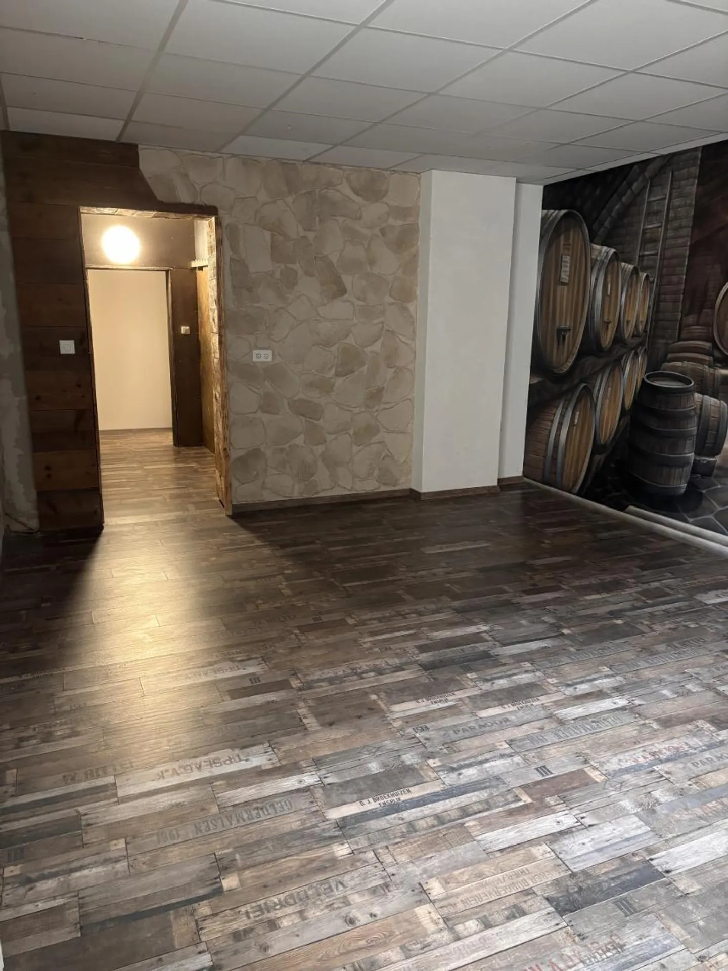 Lokal für Geschäfte oder Büros im Stadtzentrum - Foto 8 von 10