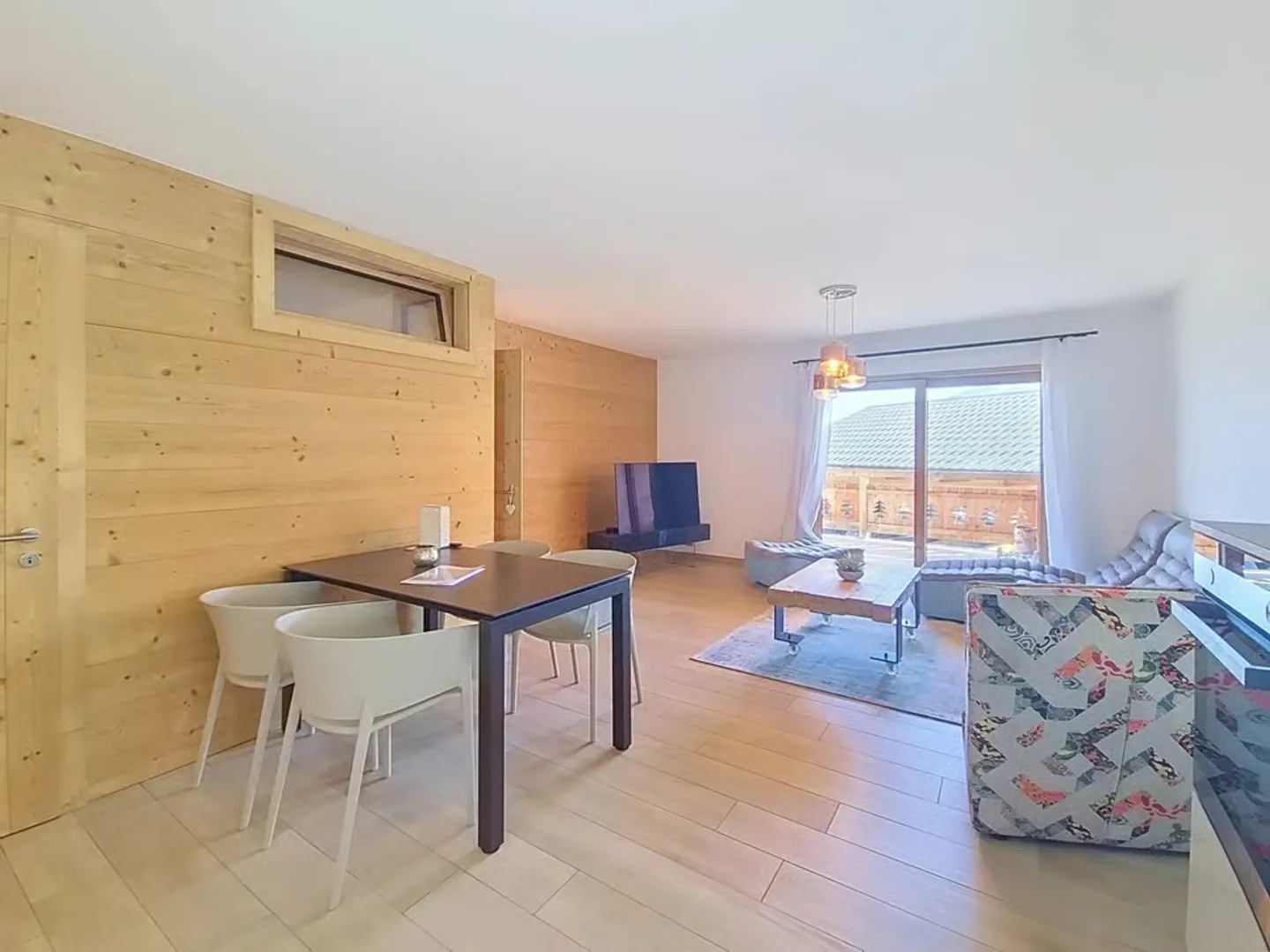 Appartement de luxe 3 pièces, comme neuf, à Nendaz ! - Photo 3 sur 13