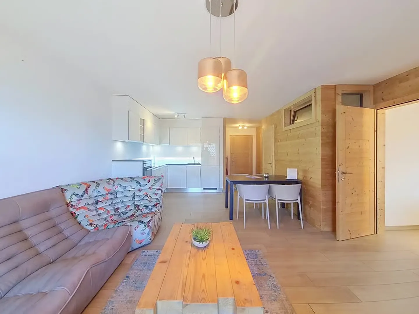 Appartement de luxe 3 pièces, comme neuf, à Nendaz ! - Photo 4 sur 13