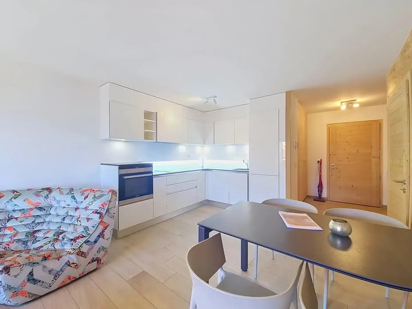 Appartement de luxe 3 pièces, comme neuf, à Nendaz ! - Photo 6 sur 13