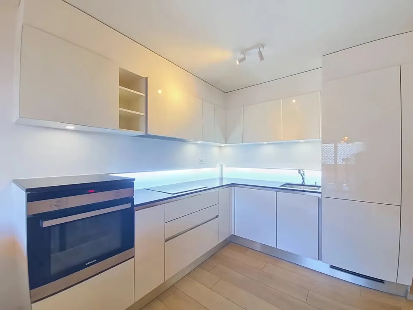 Appartement de luxe 3 pièces, comme neuf, à Nendaz ! - Photo 7 sur 13