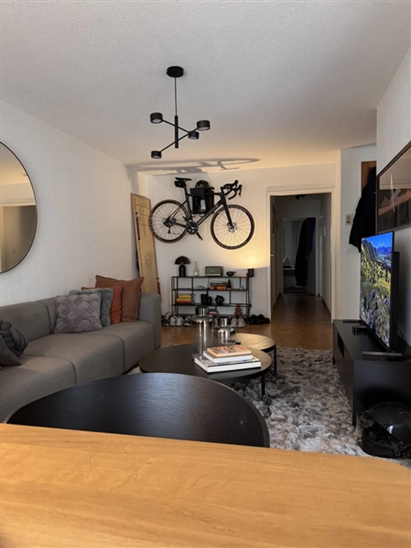 «4-ZIMMER-WOHNUNG IN GENF - ZENTRUM, MÖBLIERT, BEFRISTET» - Foto 4 von 9