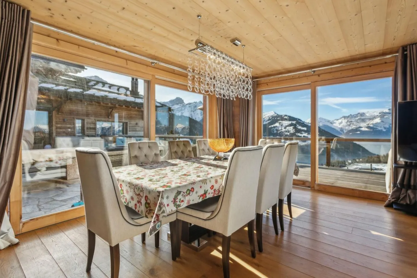 The Pearl Domain - The Quintessence of Alpine Living - Photo 9 of 13