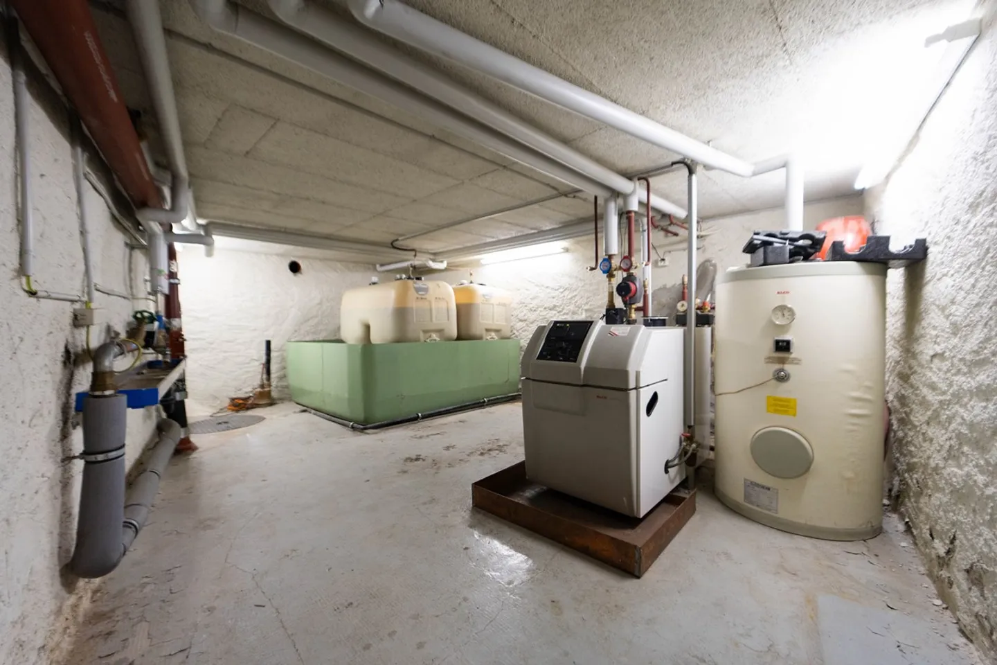 Bâtiment de village à usage mixte au cœur de Château-d'?x (VD) - Photo 7 sur 7