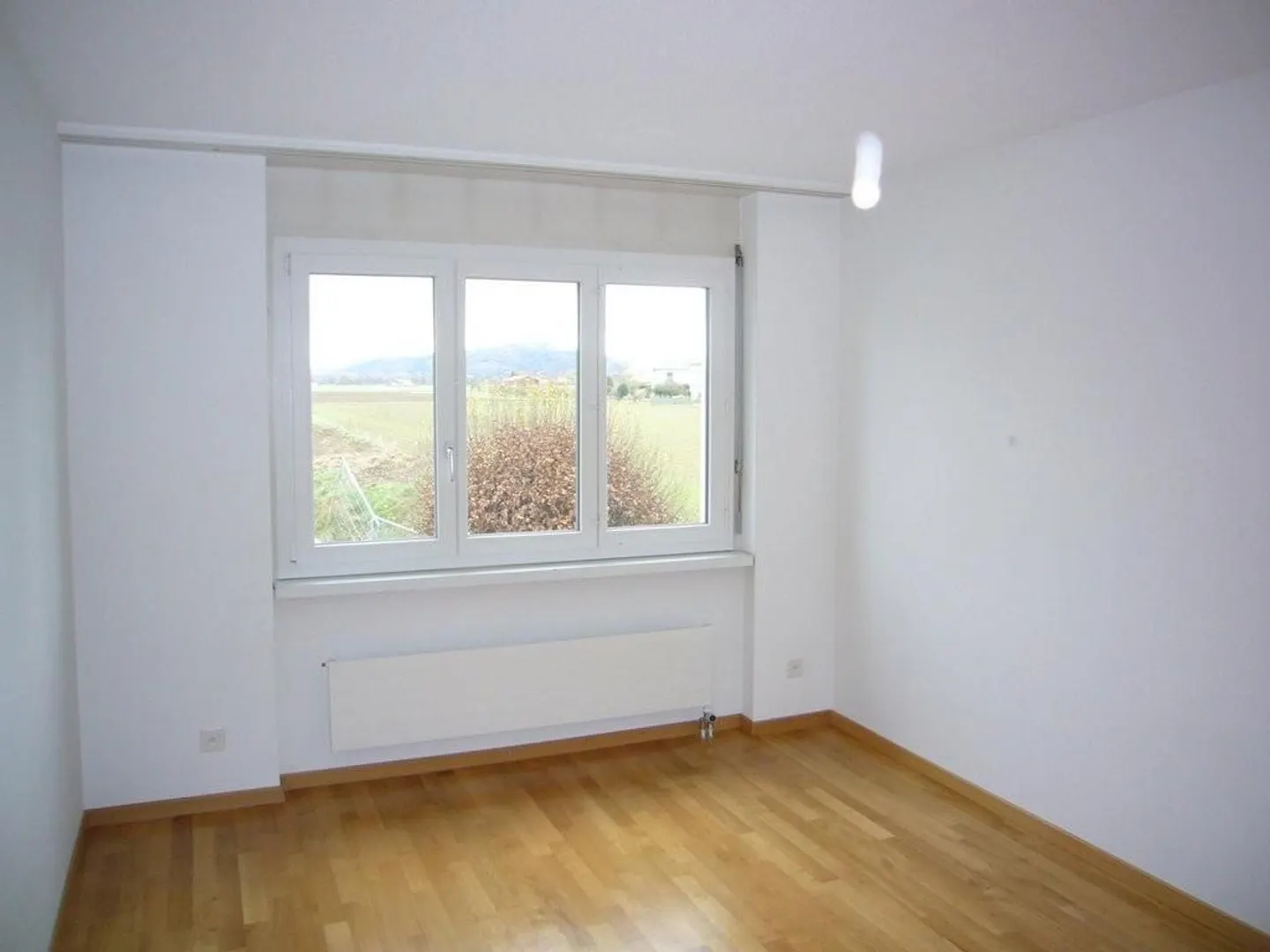 Appartement Charmant dans un Endroit Calme - Photo 5 sur 8