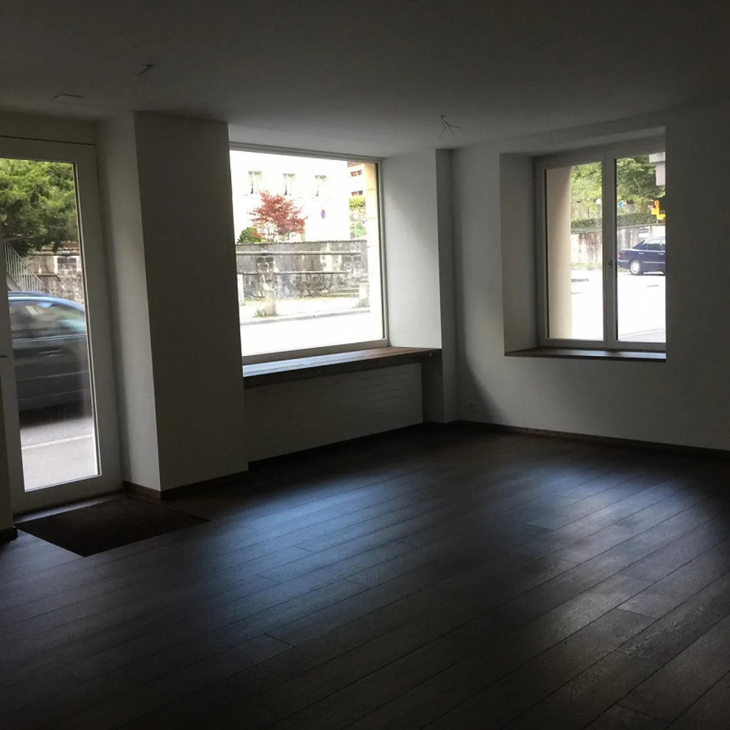 Retail space in the center of Altdorf, 50 - 80 m2 - Photo 1 of 4