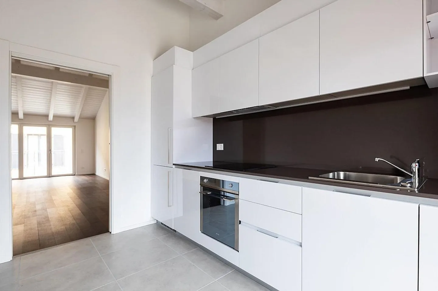 4.5-ROOM ATTIC FOR ASSIGNMENT IN NOVAZZANO - Photo 1 of 8