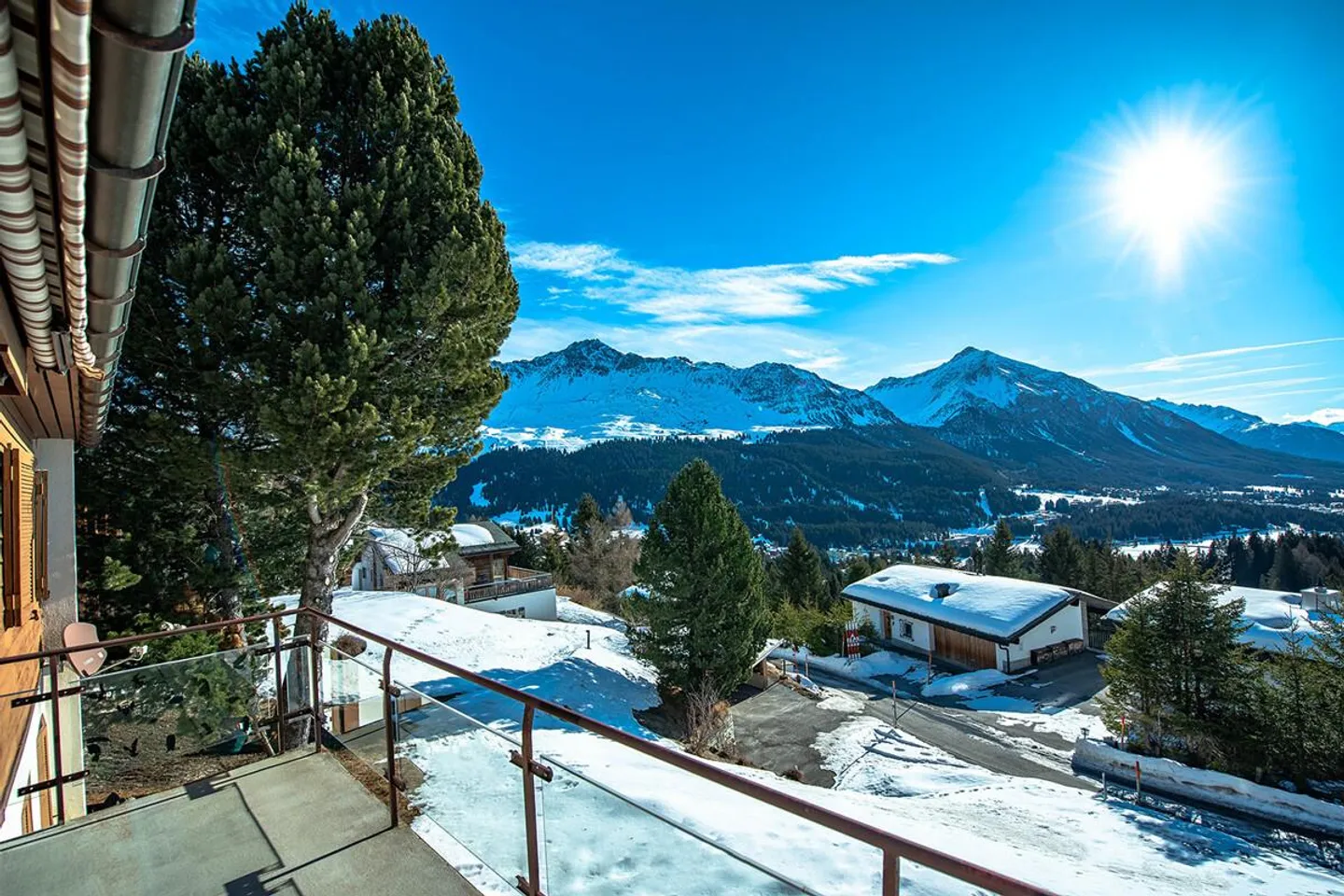 Valbella : Maison de vacances avec ski-in/ski-out et vue sur le lac Heid - Photo 4 sur 6