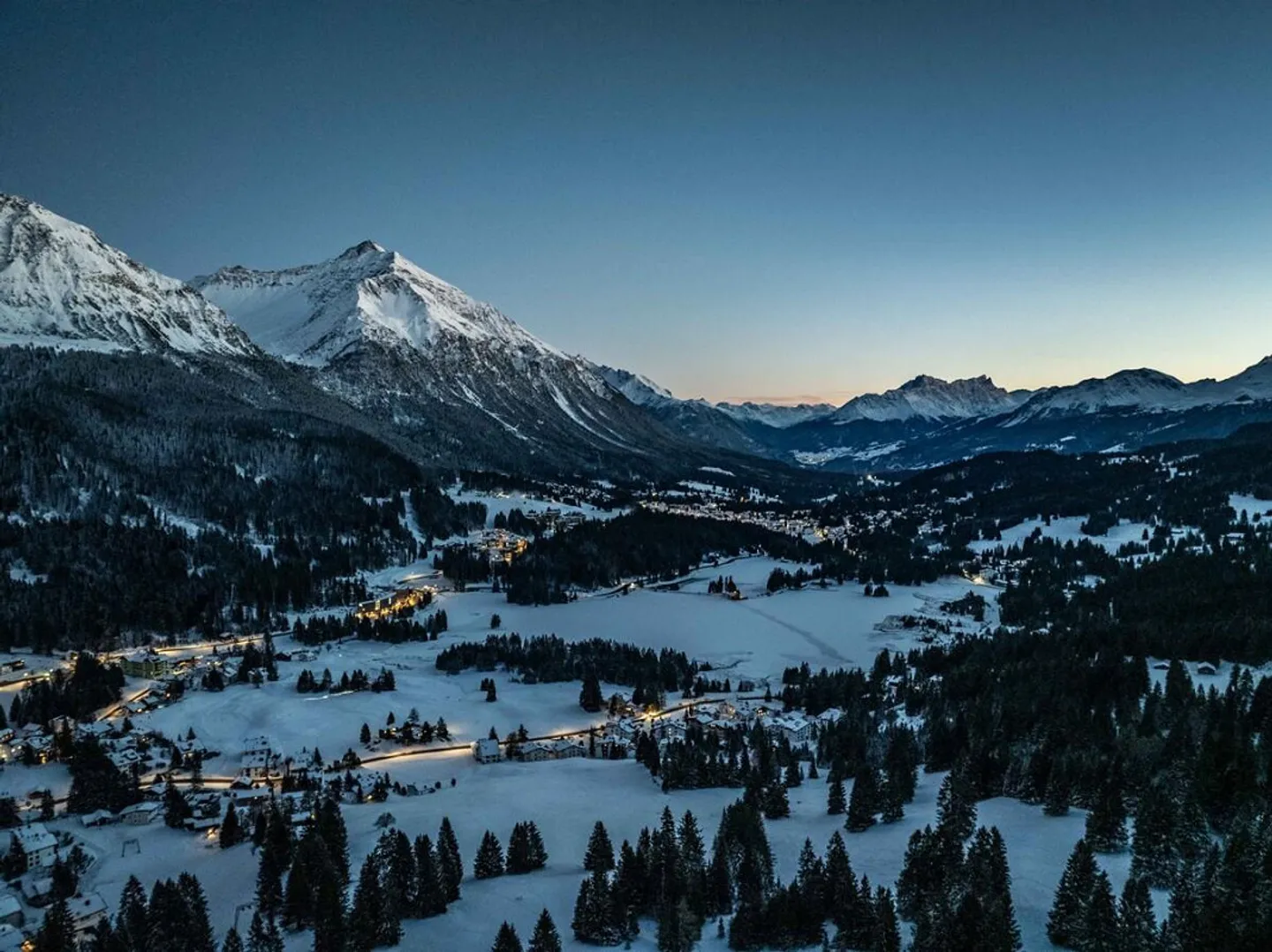 Valbella : Maison de vacances avec ski-in/ski-out et vue sur le lac Heid - Photo 5 sur 6