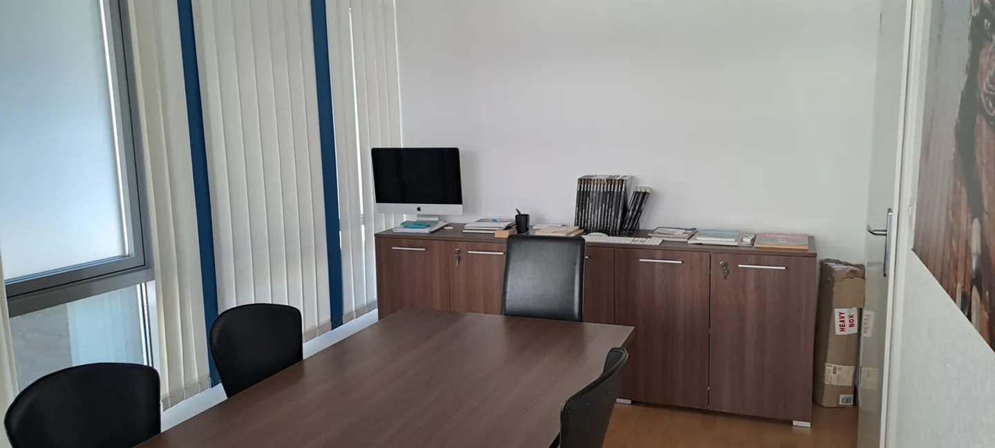 Office space for sale - Photo 6 of 22