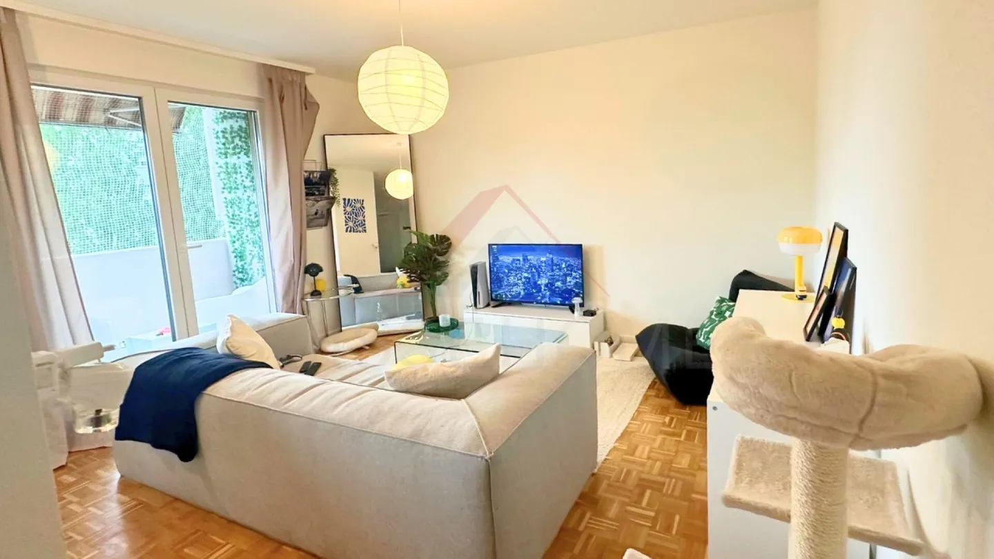Appartamento esclusivo di 2,5 locali nel cuore di Friburgo - appena ristrutturato - Foto 4 di 13