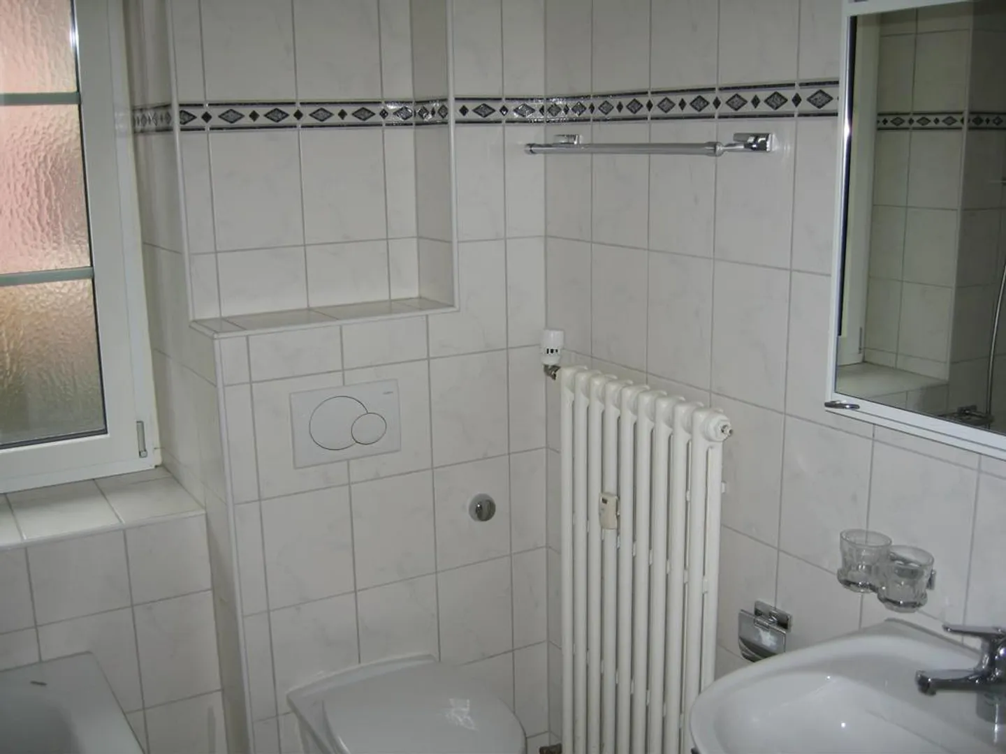Familienwohnung mit Balkon zu vermieten - Foto 6 di 8