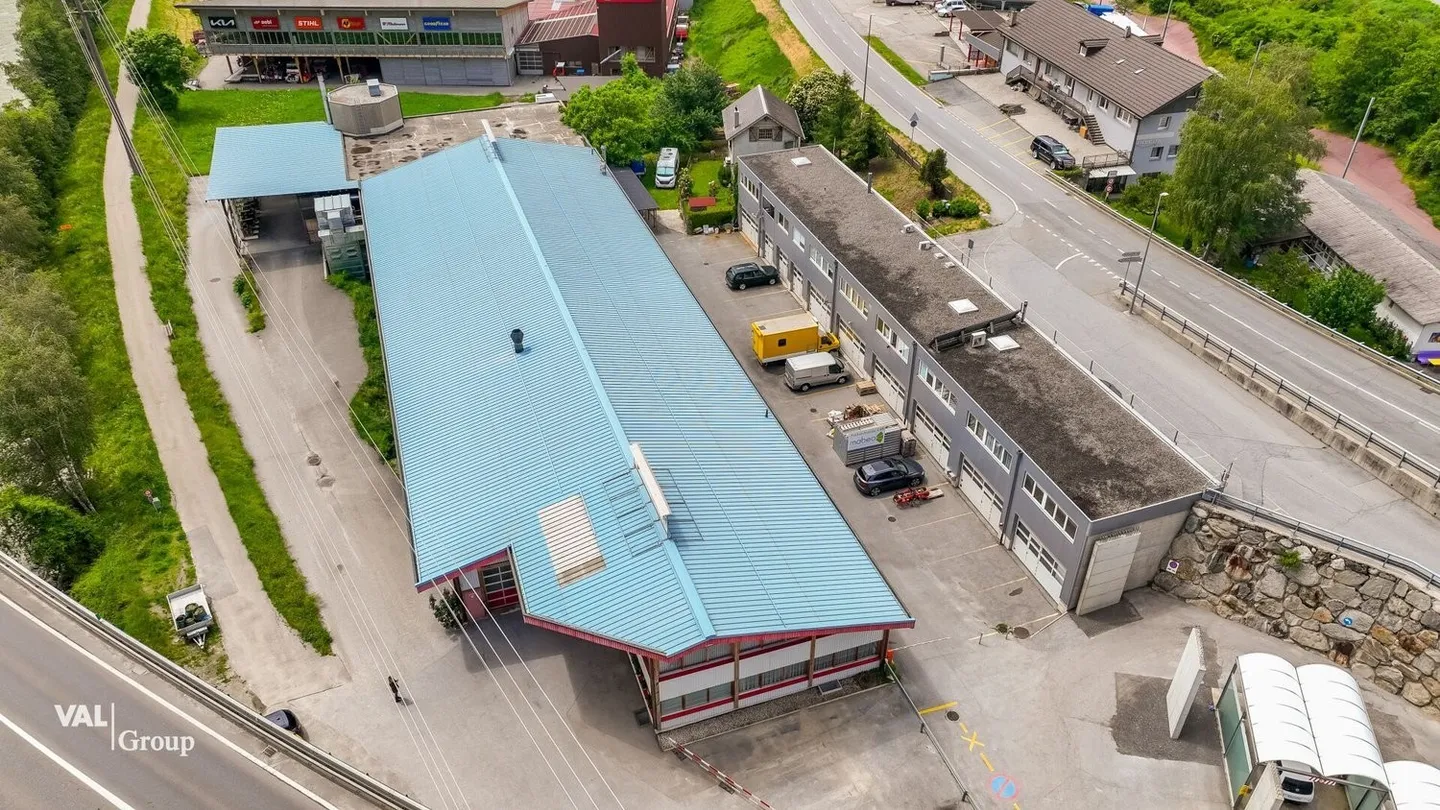 Modern production and storage hall with diverse usage possibilities - Photo 12 of 13