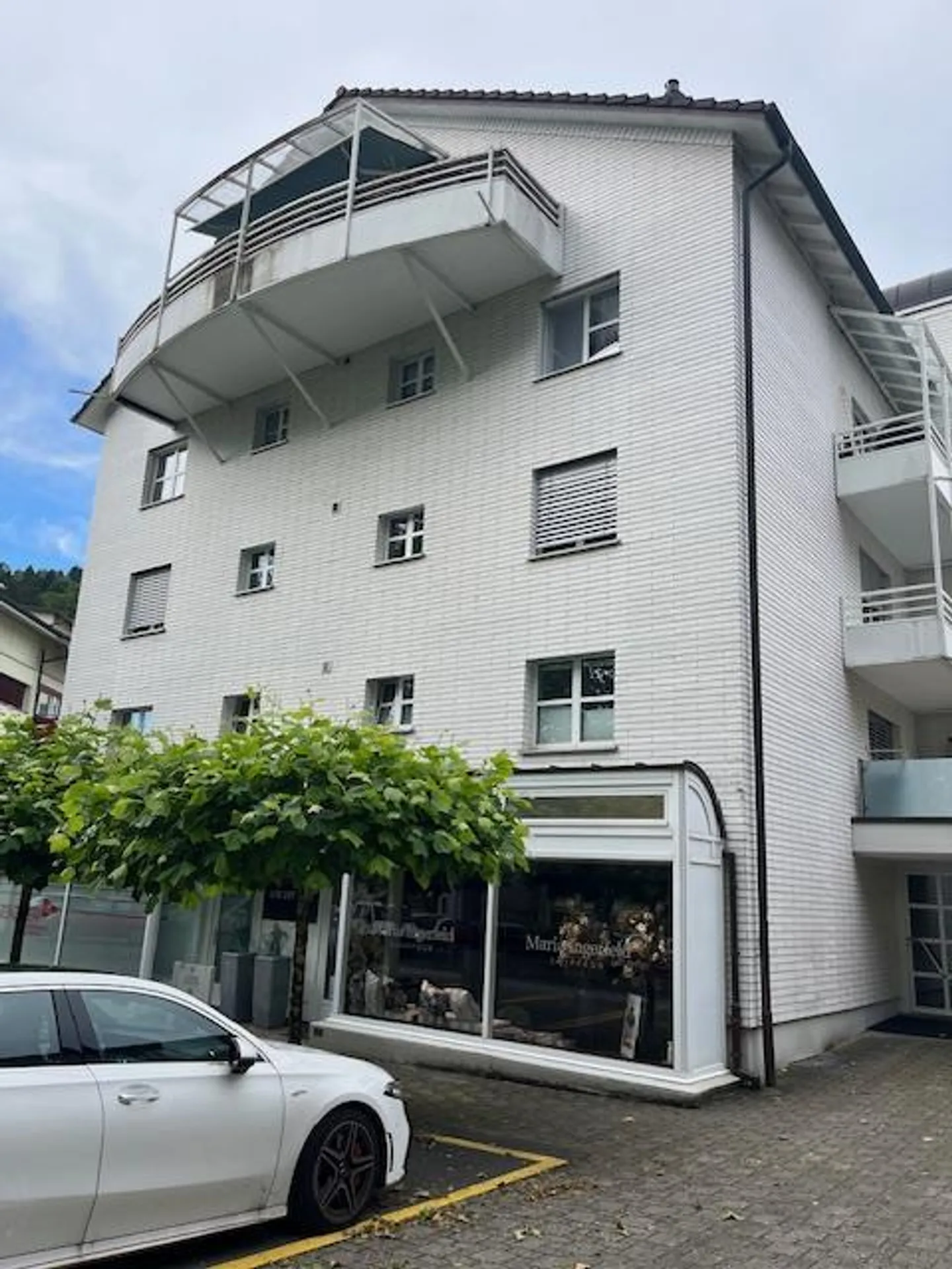 Appartamento affascinante di 2,5 stanze nel quartiere Schönbühl - Foto 1 di 8