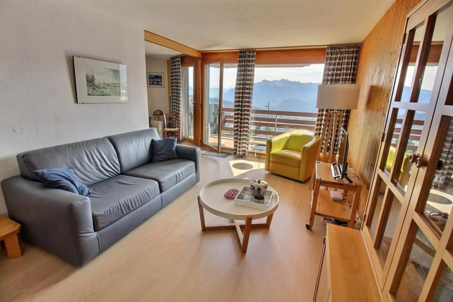 Apartment for rent for the week in the cable car section - Photo 1 of 10