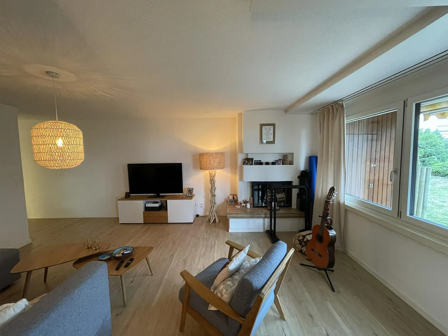 4½ Zimmer-Erdgeschoss-Wohnung mit angrenzender Grünfläche - Foto 4 von 10