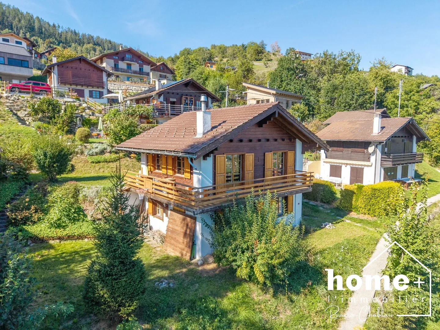 Chalet Charmant avec Vue Époustouflante - Photo 2 sur 14