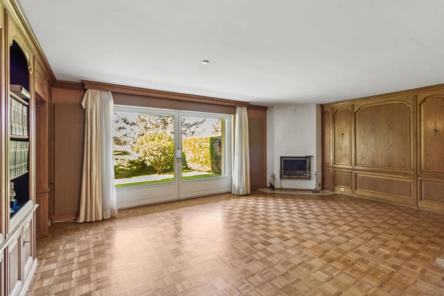 Spacious 5.5 room apartment - Close to the Golf of Lausanne - Photo 1 of 10