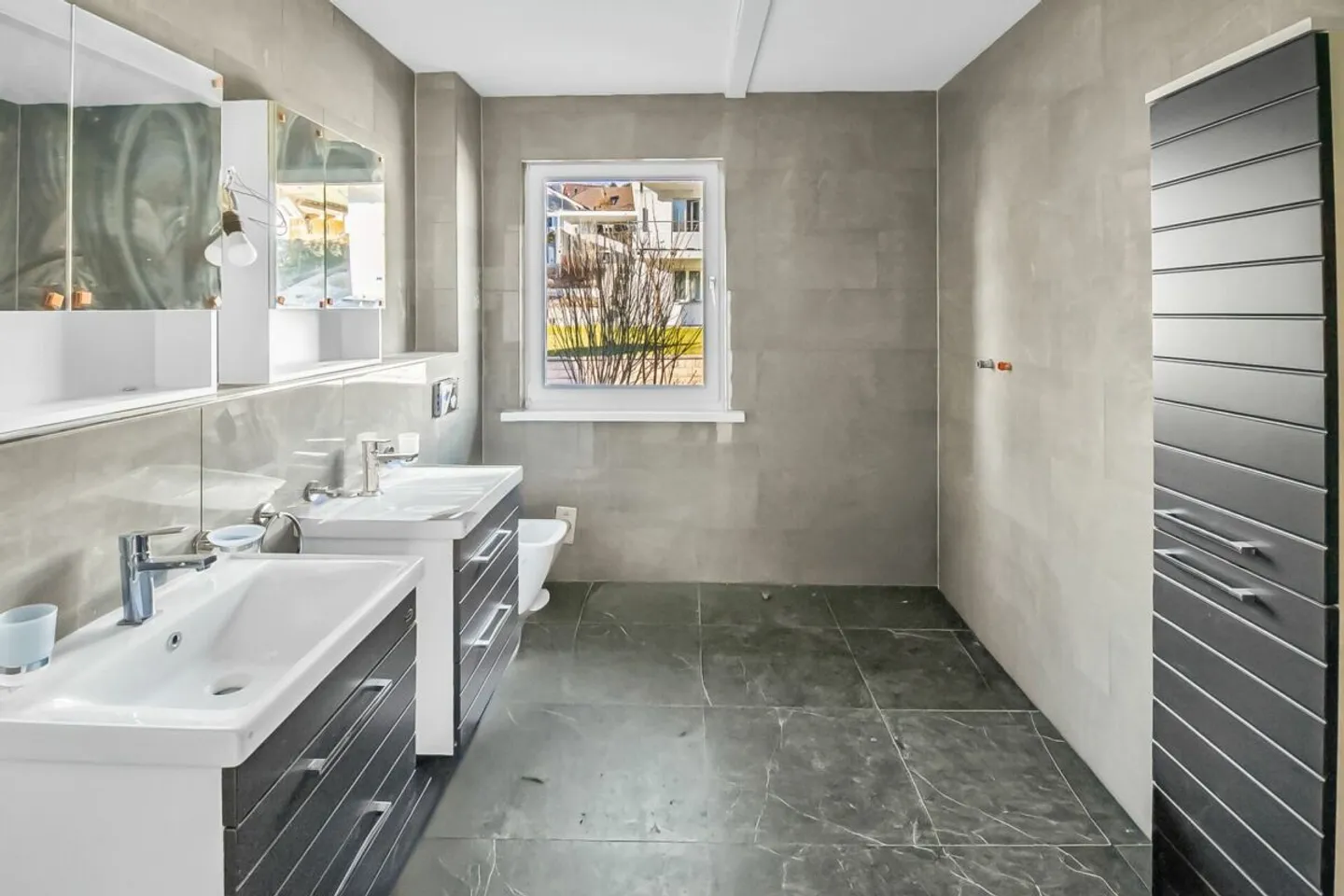 Renoviertes Einfamilienhaus in Mümliswil - Foto 10 von 12