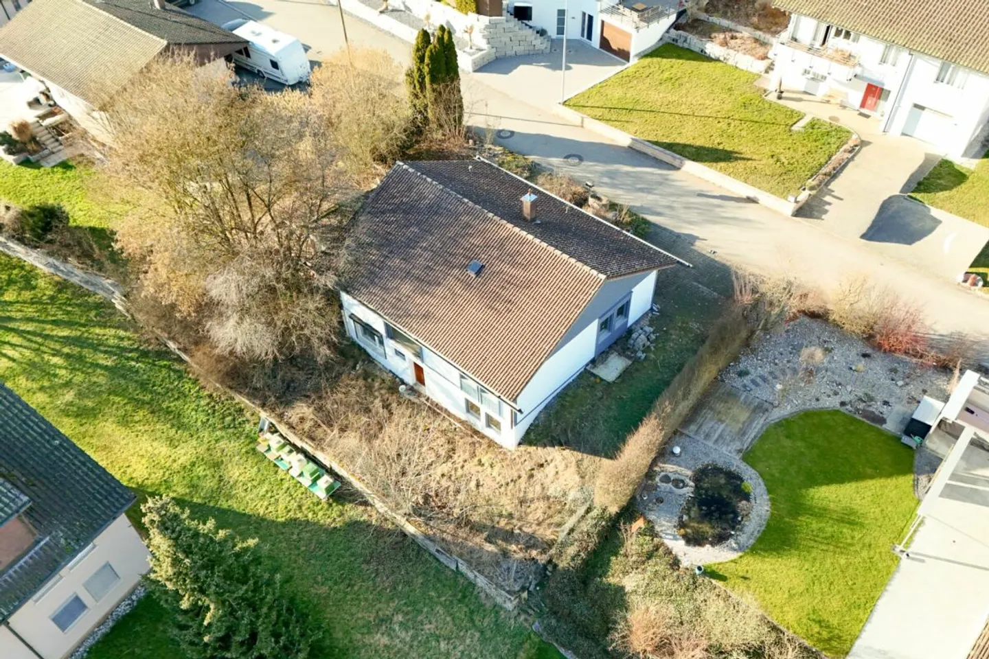 Renoviertes Einfamilienhaus in Mümliswil - Foto 11 von 12