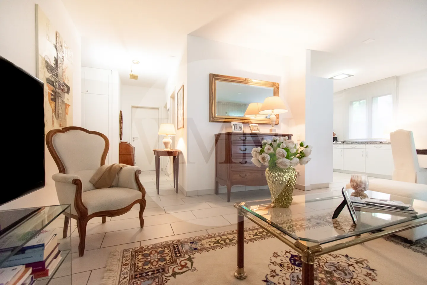 LARGE 3.5-ROOM APARTMENT WITH GARDEN - Photo 4 of 15