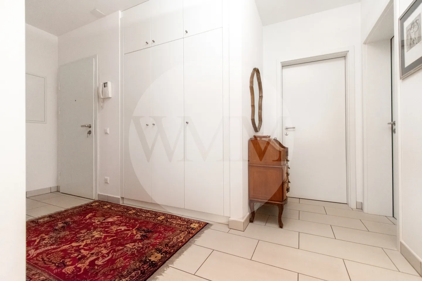 LARGE 3.5-ROOM APARTMENT WITH GARDEN - Photo 7 of 15