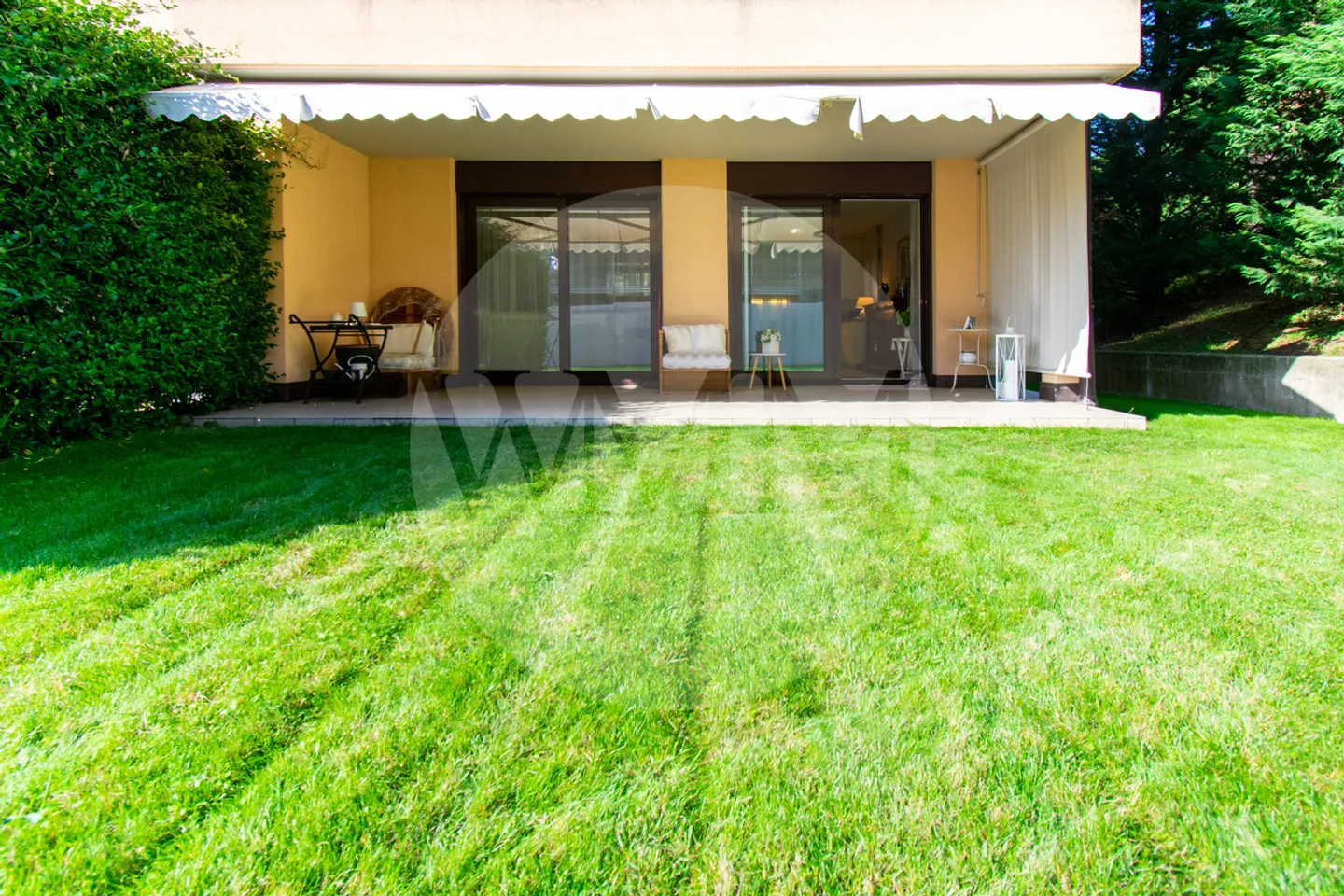 LARGE 3.5-ROOM APARTMENT WITH GARDEN - Photo 15 of 15