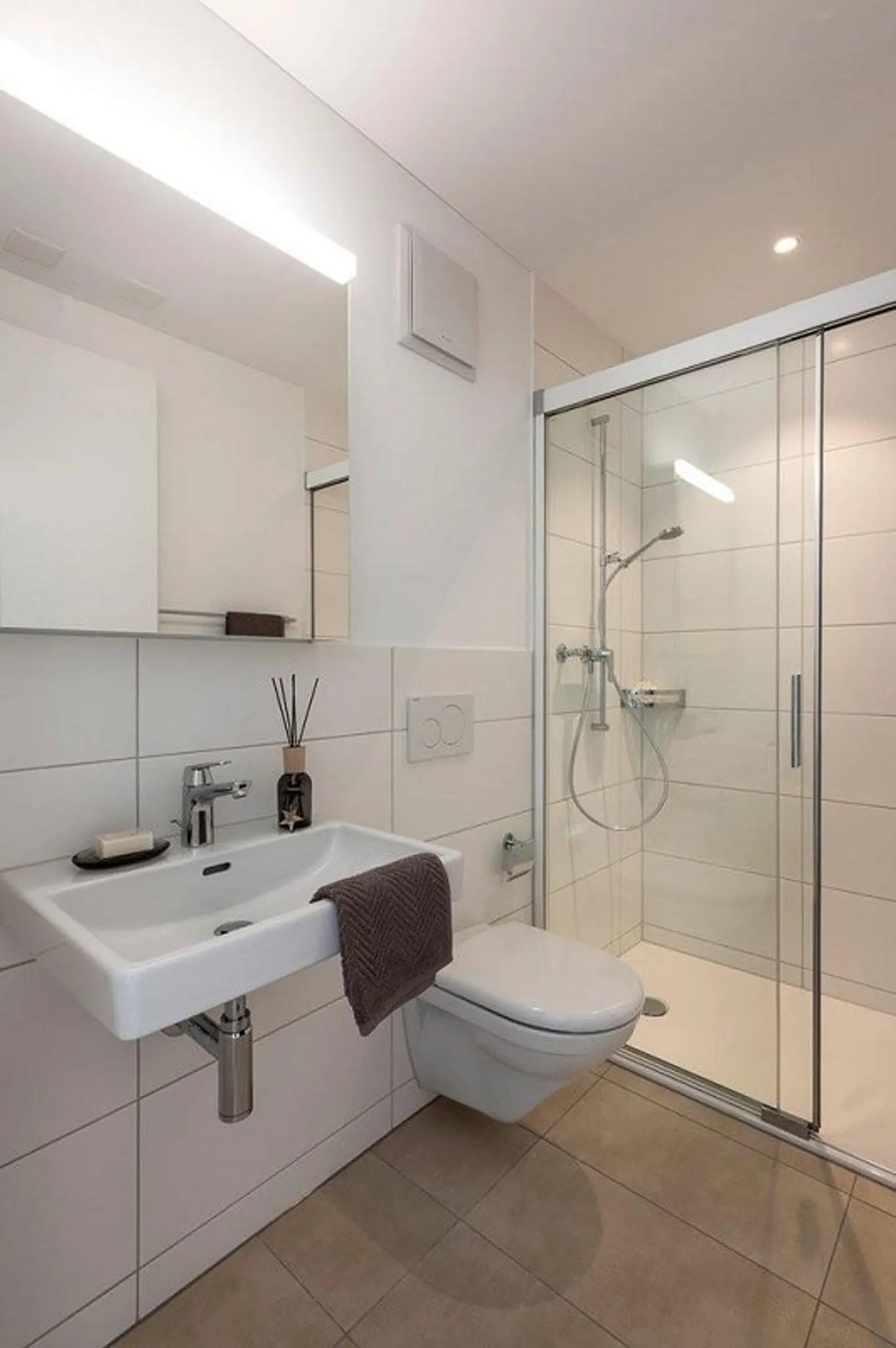 Modernes 3.5-Zimmer-Apartment - Foto 6 von 7