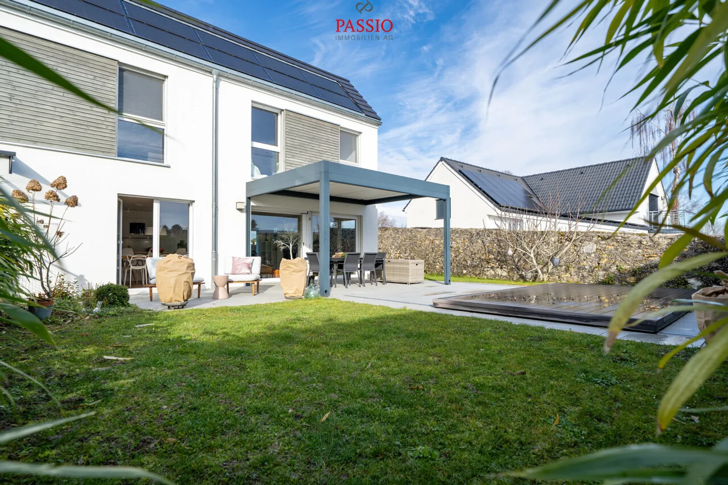 4,5-Zimmer Reiheneckhaus mit Pool & hochwertigem Ausbau in Seenähe - Foto 12 von 32