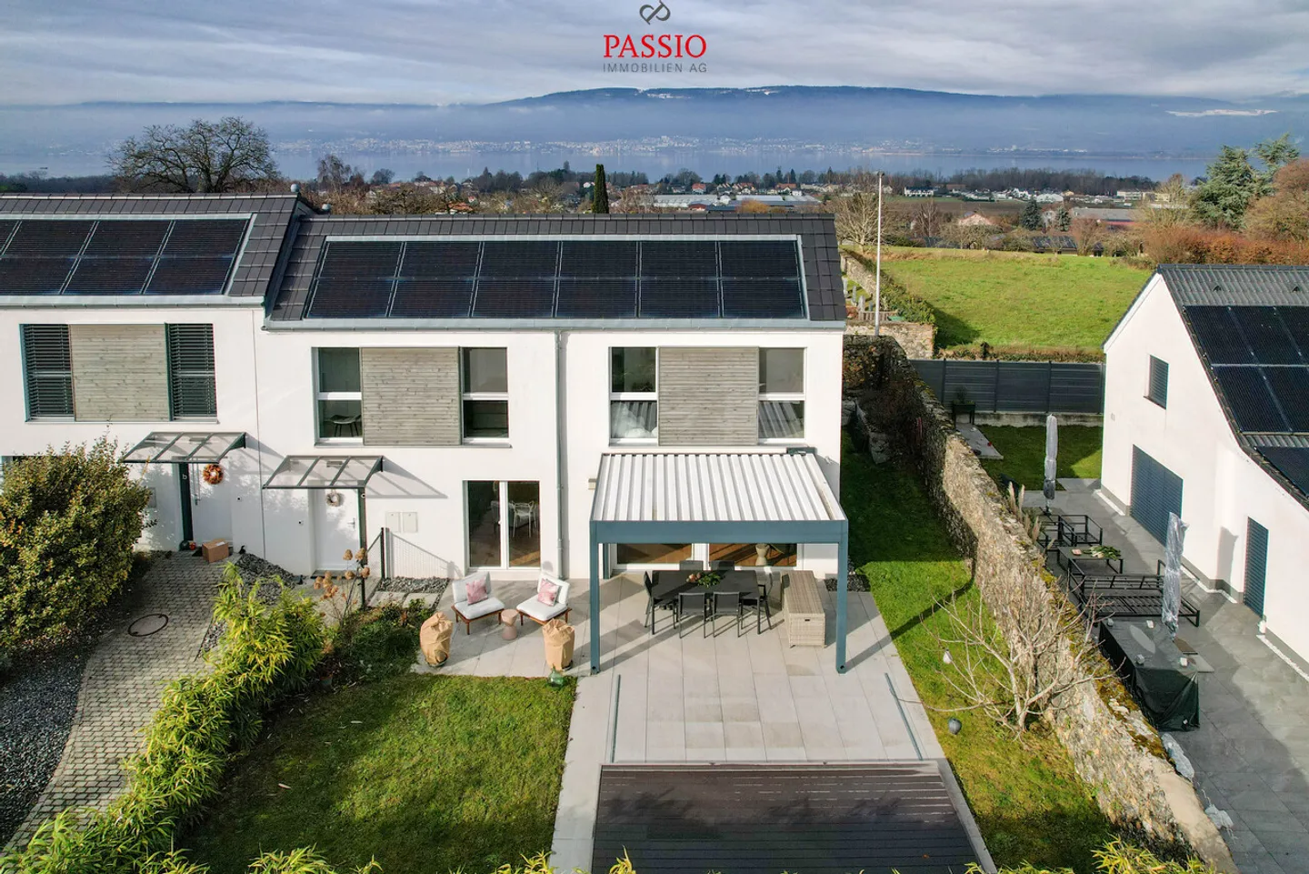 4,5-Zimmer Reiheneckhaus mit Pool & hochwertigem Ausbau in Seenähe - Foto 29 von 32