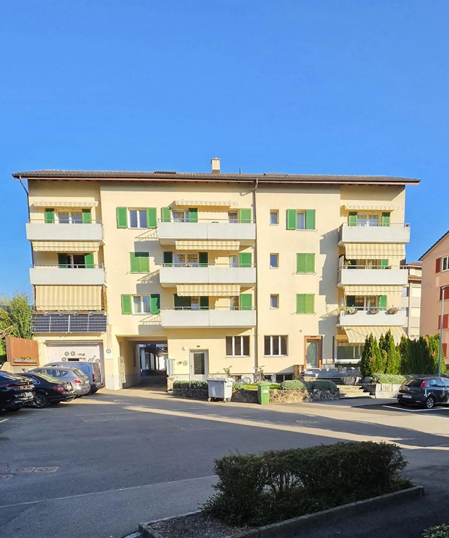 Sonnige teilsanierte Wohnung - Foto 3 von 13