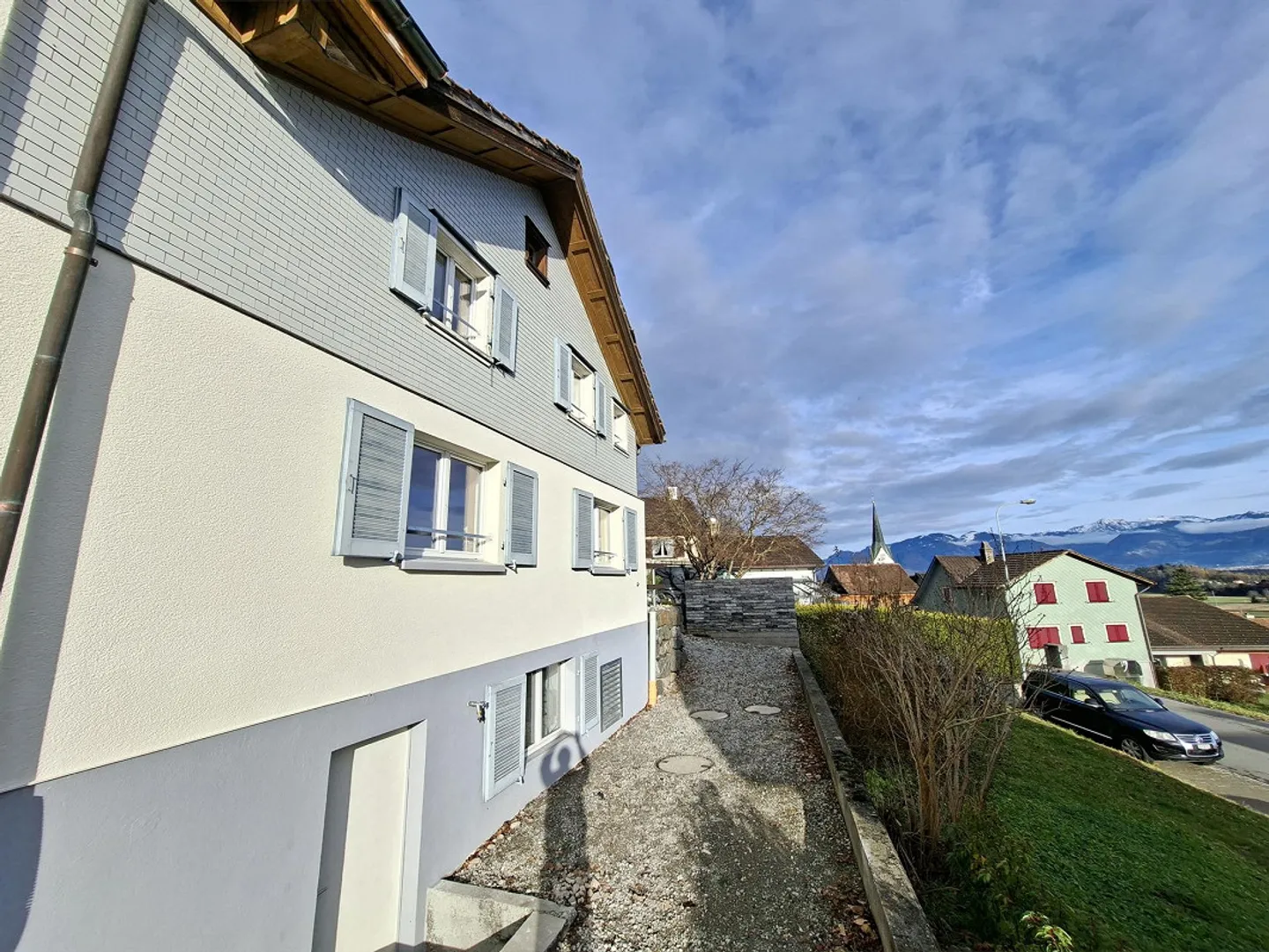 Charmantes Reiheneinfamilienhaus mit Weitsicht und idyllischem Sitzplatz. - Foto 13 von 15
