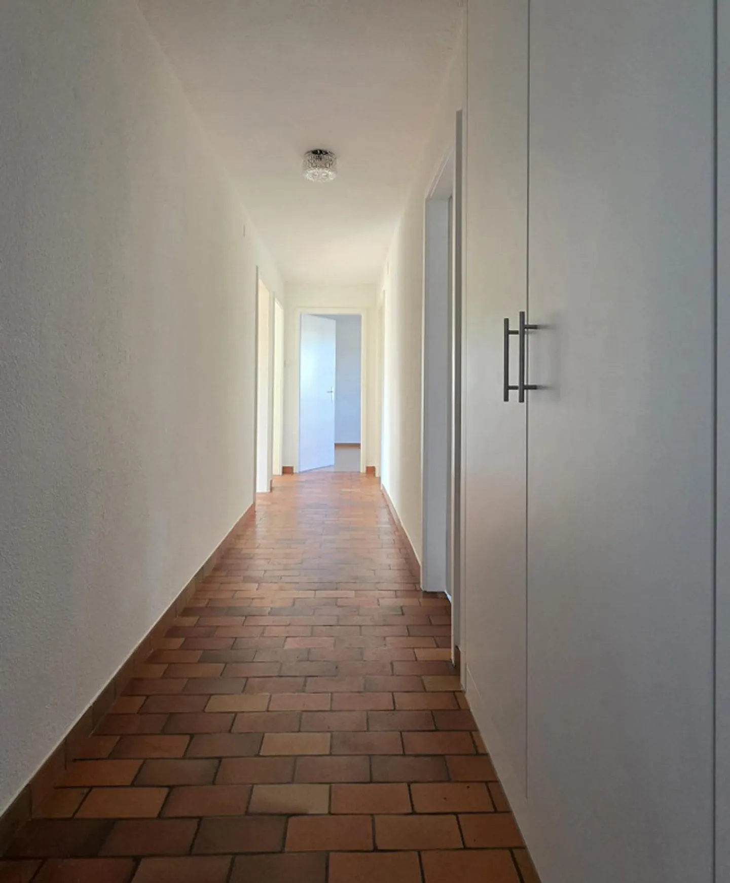 Sonnige teilsanierte Wohnung - Foto 8 von 13