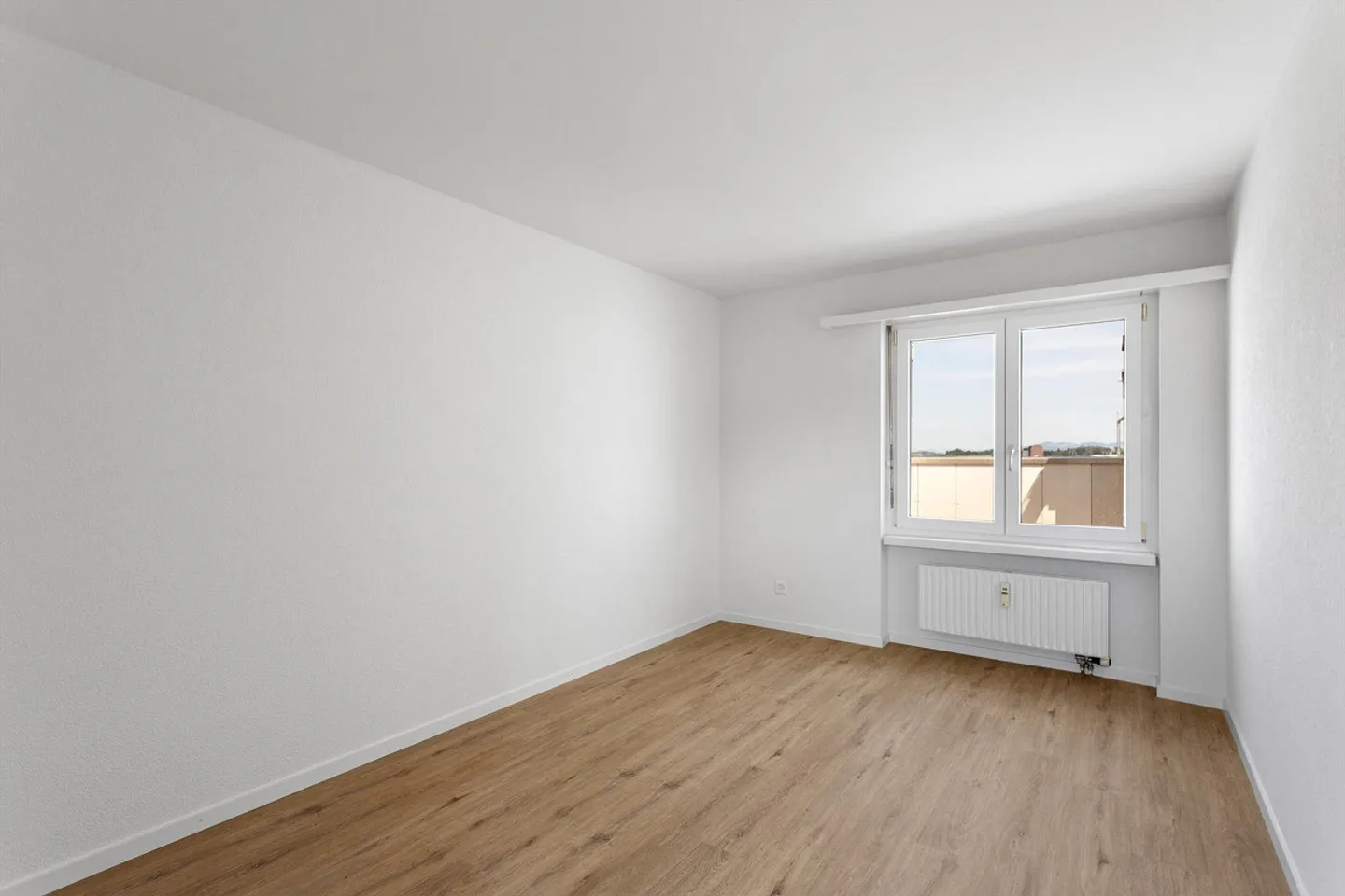 Helle 5.5 Zimmer Attikawohnung - Foto 10 von 12