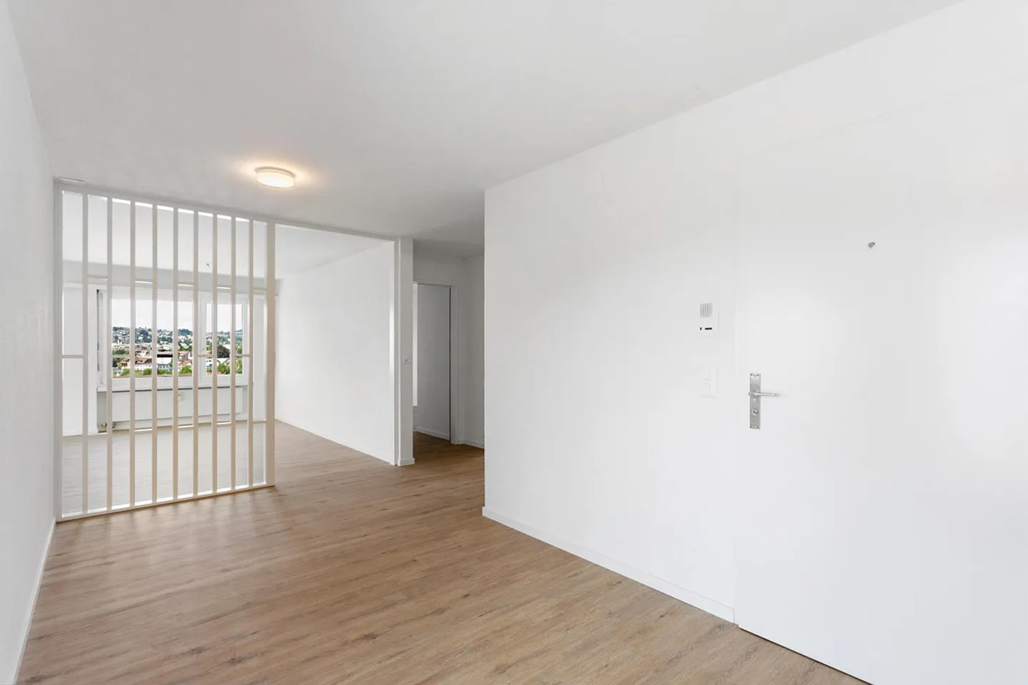 Helle 5.5 Zimmer Attikawohnung - Foto 11 von 12