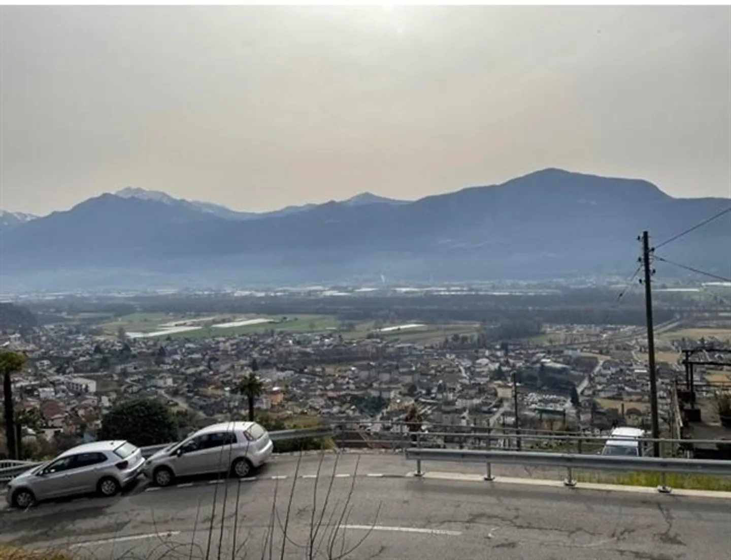 TERRENO EDIFICABILE R2 CON PROGETTO APPROVATO PER VILLA MONOFAMILIARE - Foto 6 di 8